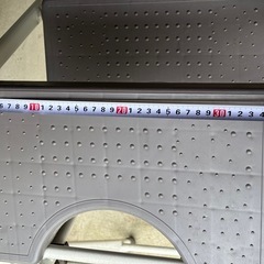 折りたたみ3段脚立　無料で差し上げますの画像