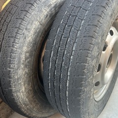 軽自動車タイヤ付きホイールの画像