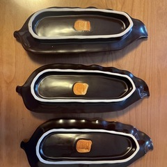 🌟引越し準備中🚛お皿　3枚　葉っぱ　刺身皿の画像