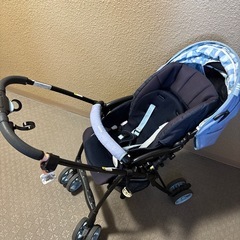 アップリカ　ベビーカーの画像