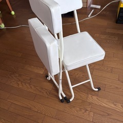 折りたたみ椅子 2脚セットの画像