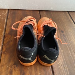 【激安】プーマのトレーニングシューズの画像