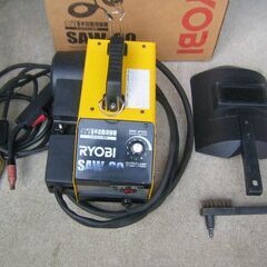 RYOBI　半自動溶接機　SAW-80　100V　ノンガスワイヤ　溶接面・ワイヤーブラシ・プラスチックケース付き　元箱付きの画像