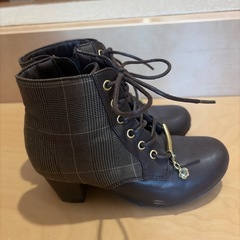 20cmショートブーツ
の画像