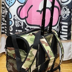 美品ブロッサムリュックキャリーミリタリールックMの画像