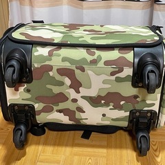 美品ブロッサムリュックキャリーミリタリールックMの画像