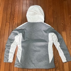 デサントレディーススキーウェア
の画像