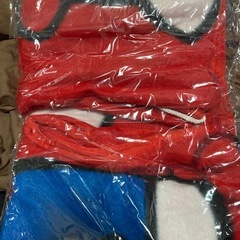 【未開封品】ハローキティ　フリースポンチョの画像