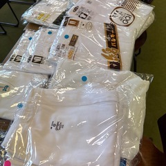 生活用品、衣類、寝具などの画像