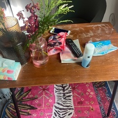 ダイニングテーブル　作業テーブルにもの画像