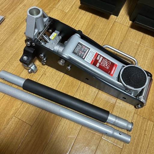 アストロ　1.5 tアルミジャッキ