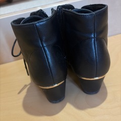 20cmブーツブラック
の画像
