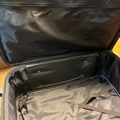 スーツケースの画像