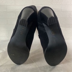 ダイアナ スェードバックル付きロングブーツ 24.0の画像