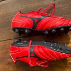 【激安】ミズノのサッカースパイク の画像