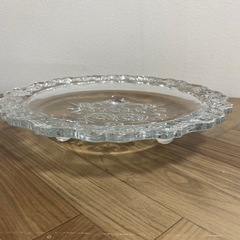 華やかガラス皿①　直径28㎝の画像