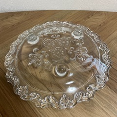 華やかガラス皿①　直径28㎝の画像
