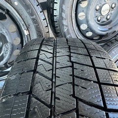 185/60R15 スタッドレス　シエンタ等　中古　ダンロップの画像