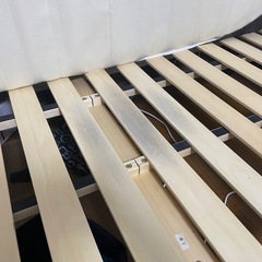 ベットフレームの画像