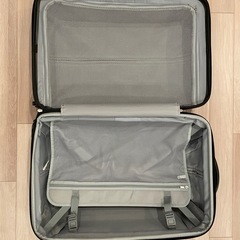 SACS'BAR　キャリーケースの画像