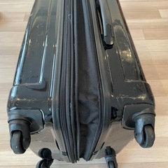 SACS'BAR　キャリーケースの画像