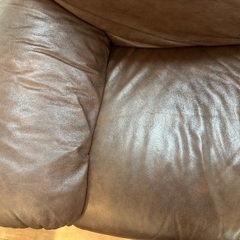 【無料可】ブラウンレザー調ソファーお譲りしますの画像