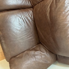 【無料可】ブラウンレザー調ソファーお譲りしますの画像