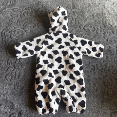 牛さんふわもこロンパース　50〜70の画像