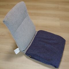 こたつと座椅子のセットの画像