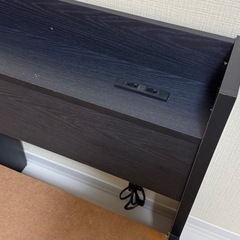 木製セミダブルベッドの画像