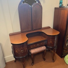 アンティーク　ドレッサー　猫脚　化粧台　　の画像