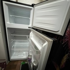 一人暮らし向き冷蔵庫（美品）の画像