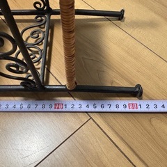 おしゃれなCDラック、無料で差し上げますの画像