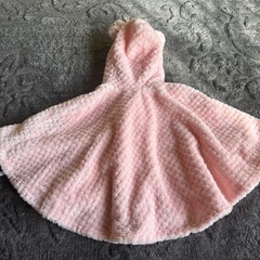 ピンクのクマのふわもこケープ　50〜70の画像