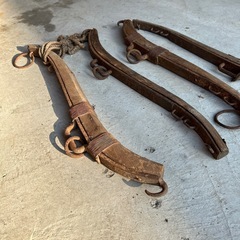 古いソリのパーツの画像