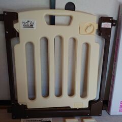 子ども＆ペット ゲート(ベージュ色)の画像