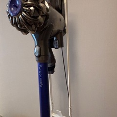 ダイソン v6 fluffy スタンド付きの画像