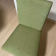 2人用ダイニングテーブルセットの画像