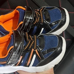 男の子靴、16センチの画像