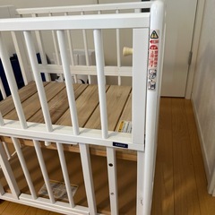 【取りに来てくれる方のみ】カトージベビーベッドの画像