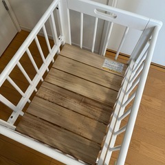 【取りに来てくれる方のみ】カトージベビーベッドの画像