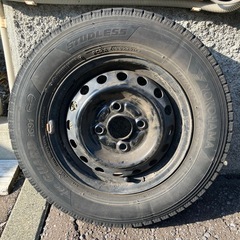 スタッドレスタイヤ　の画像