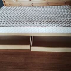 シングルベッドの画像