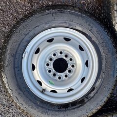 145R12軽トラ用ホイールタイヤセットの画像