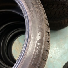 タイヤ　BRIDGESTONE BLIZZAK VRX2 225/45 R18 2017年製 冬タイヤ　4本の画像