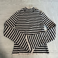 レディース　トップスの画像