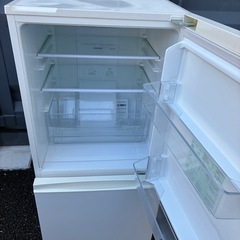 AQUA 単身用 冷蔵庫の画像