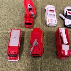 トミカ ミニカー 消防車 パトカー 救急車の画像