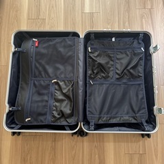 【商談中】スーツケース（キャリーケース）の画像