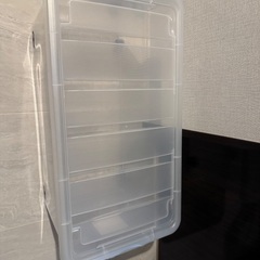 透明の収納ケース　タフキャリーの画像